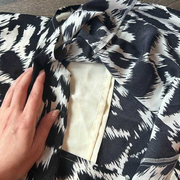 Black and White Animal Print in Soft Silky Fabric - Picture 6 of 8